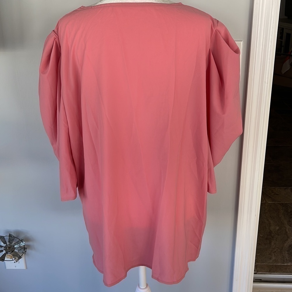 𝅺NWT Sovelen Woman’s Casual Puff Sleeve Blouse - Picture 2 of 6